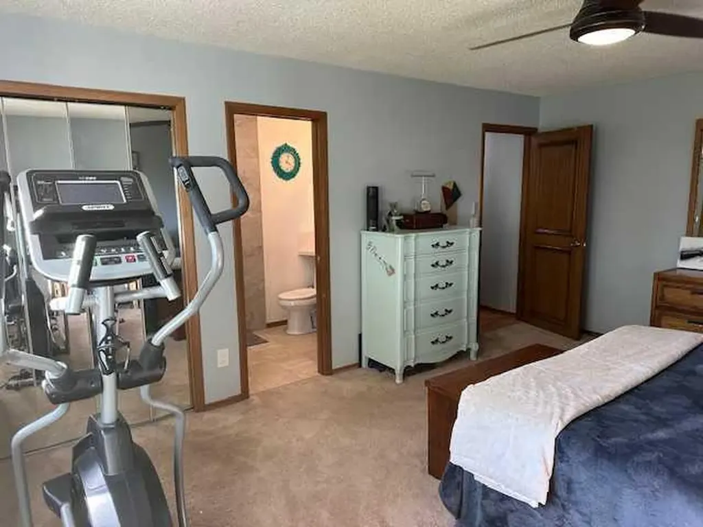 584 2nd Avenue W Cardston AB T0K 0K0
