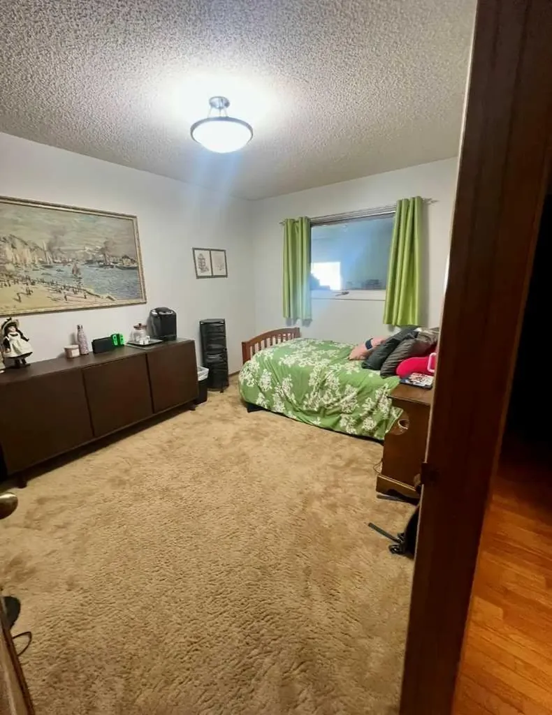 584 2nd Avenue W Cardston AB T0K 0K0