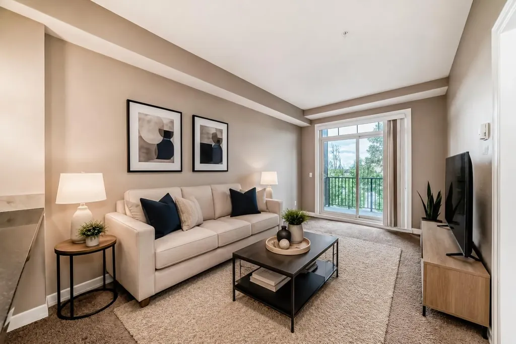 117 Copperpond Common SE Calgary AB T2Z 5E2