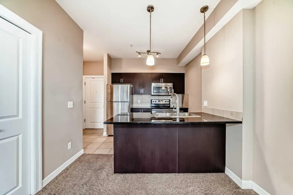 117 Copperpond Common SE Calgary AB T2Z 5E2