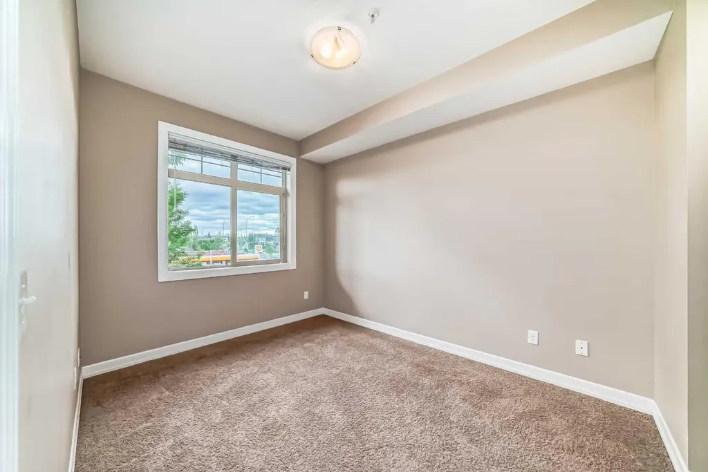117 Copperpond Common SE Calgary AB T2Z 5E2
