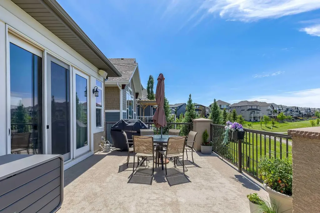 369 Marquis Landing SE Calgary AB T3M 2H4