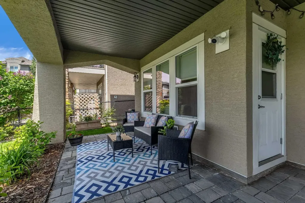 369 Marquis Landing SE Calgary AB T3M 2H4