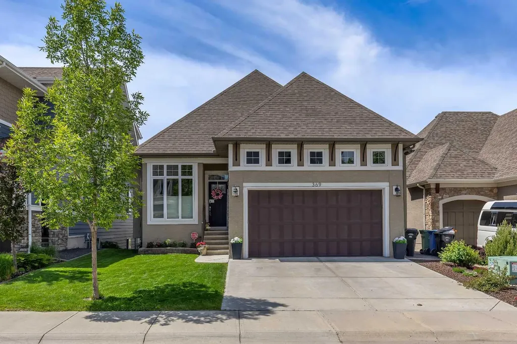 369 Marquis Landing SE Calgary AB T3M 2H4