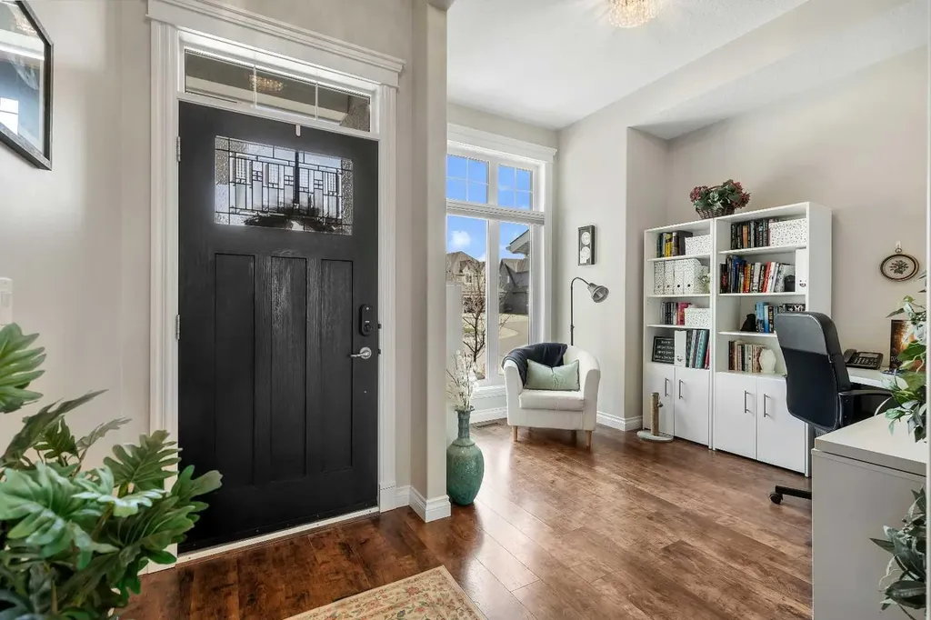 369 Marquis Landing SE Calgary AB T3M 2H4