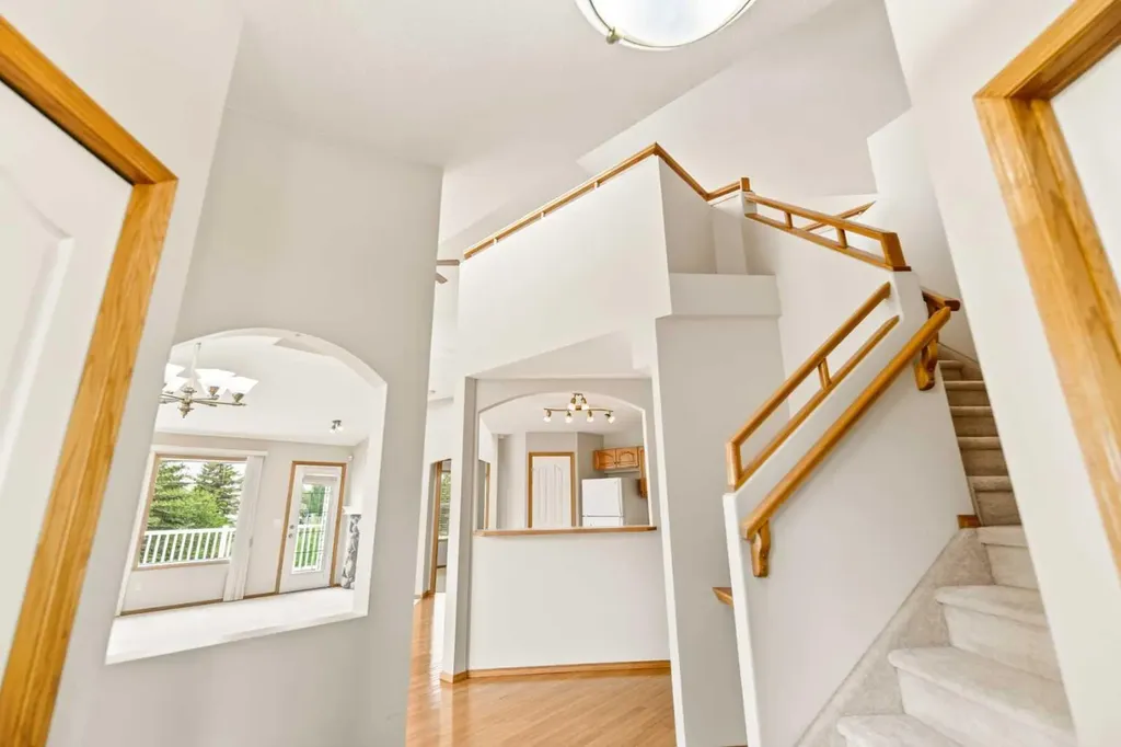 39 Jenkins Drive Red Deer AB T4P 3X1