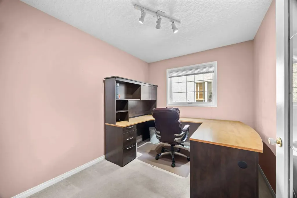 288 Hamptons Terrace NW Calgary AB T3A 5R4