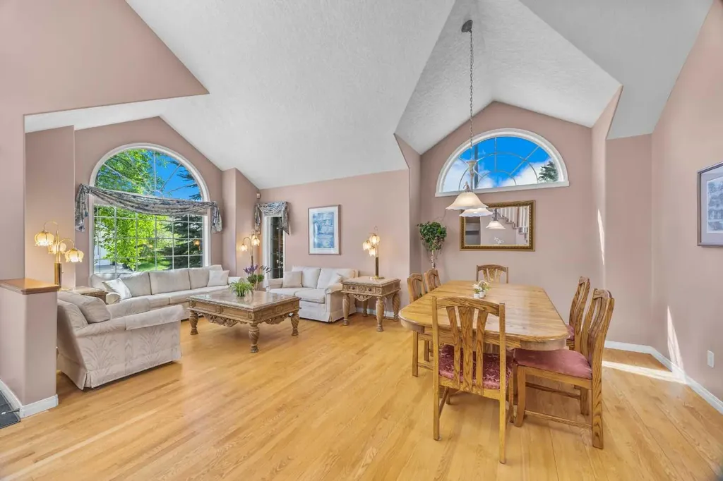 288 Hamptons Terrace NW Calgary AB T3A 5R4