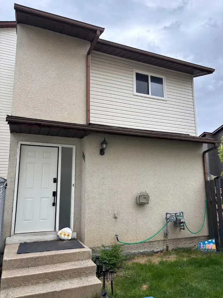 111 Columbia Place W Lethbridge AB T1k 5A8