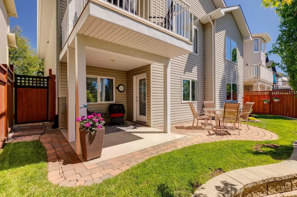511 Rocky Ridge Drive NW Calgary AB T3G 5C3