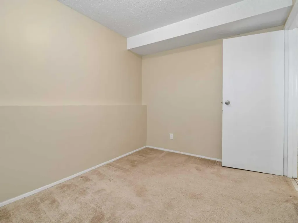 269 Laval Boulevard W Lethbridge AB T1K 4E2