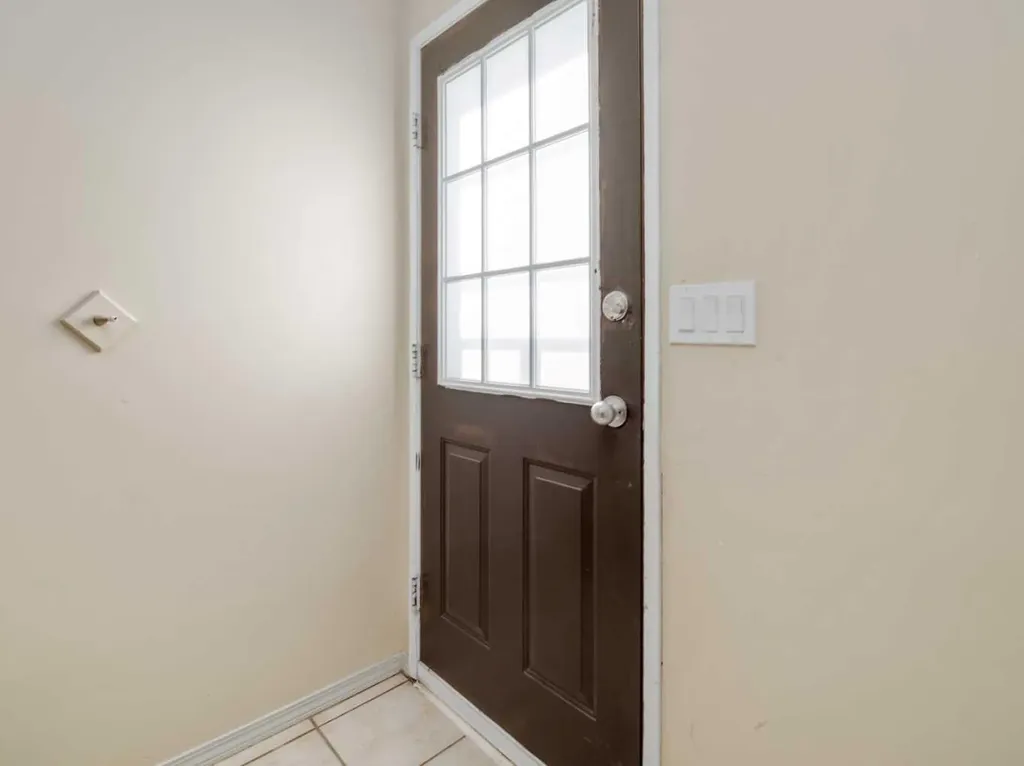 269 Laval Boulevard W Lethbridge AB T1K 4E2