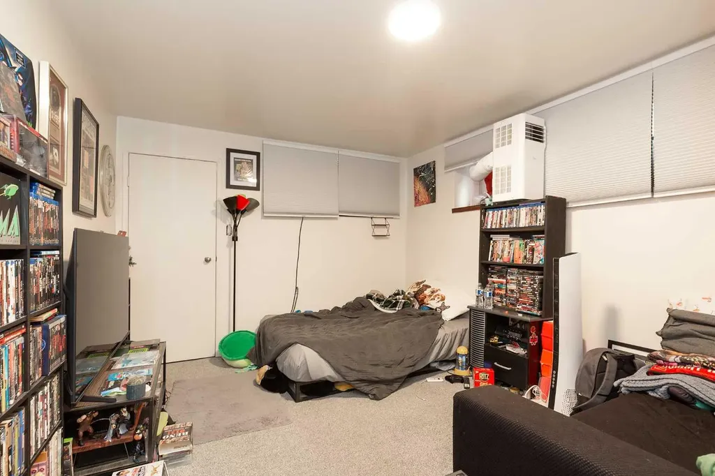 622 10 Street S Lethbridge AB T1J 2M8