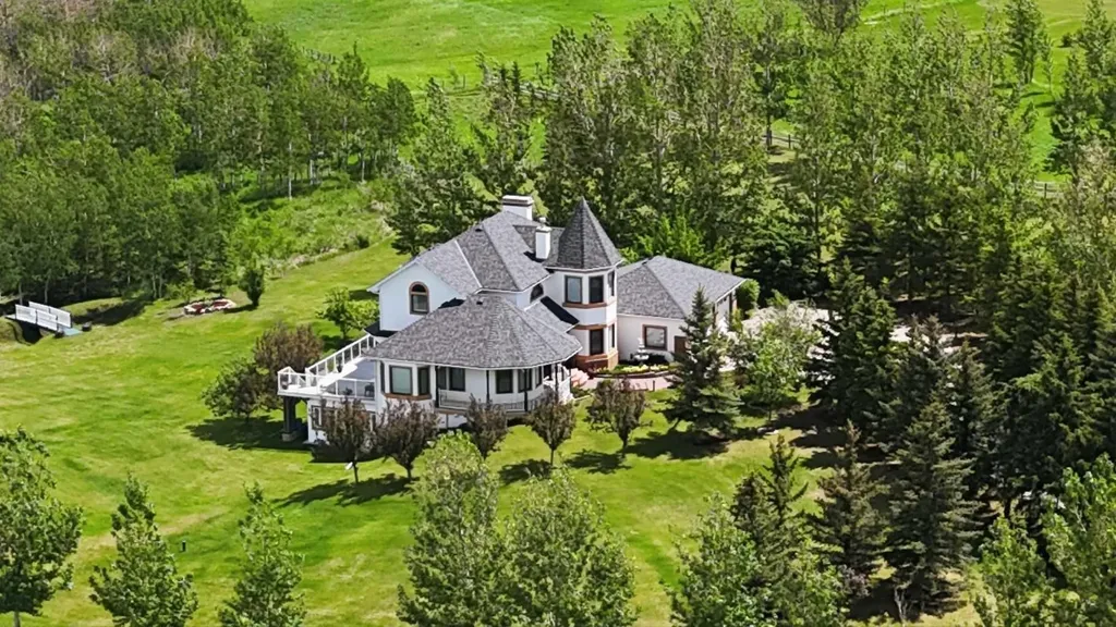 266096 1020 Drive E Rural Foothills County AB T1S 4S6