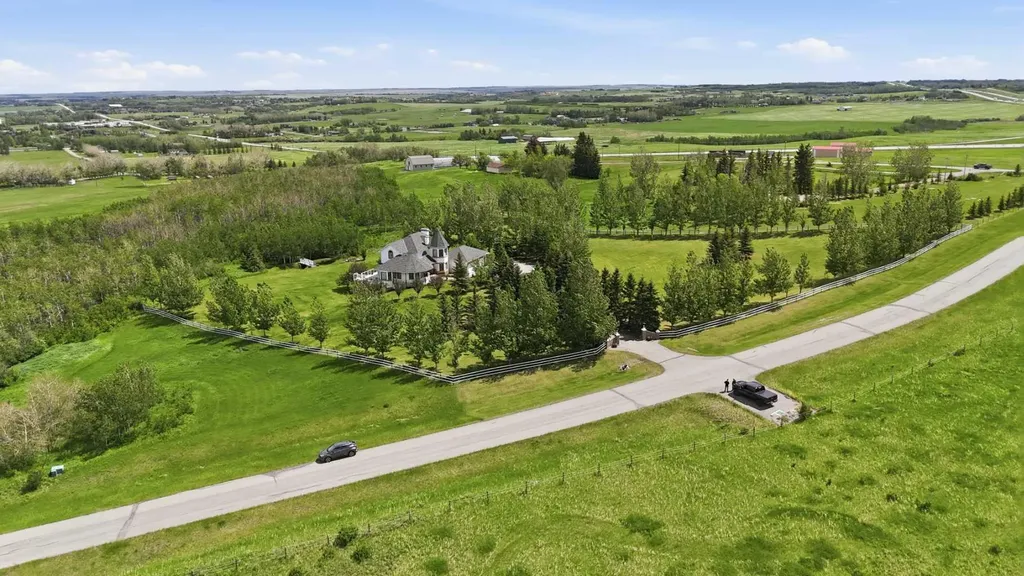 266096 1020 Drive E Rural Foothills County AB T1S 4S6