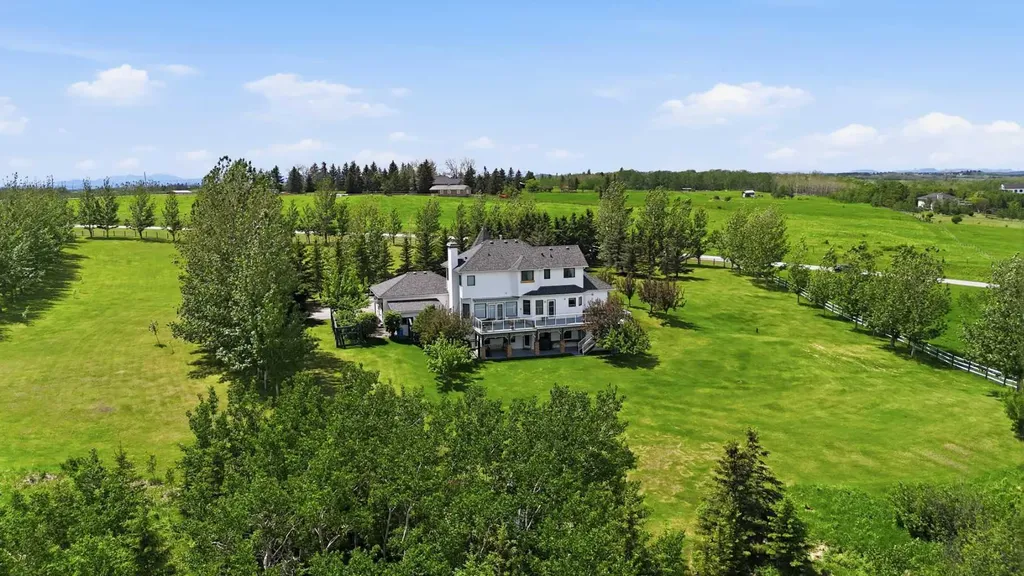 266096 1020 Drive E Rural Foothills County AB T1S 4S6