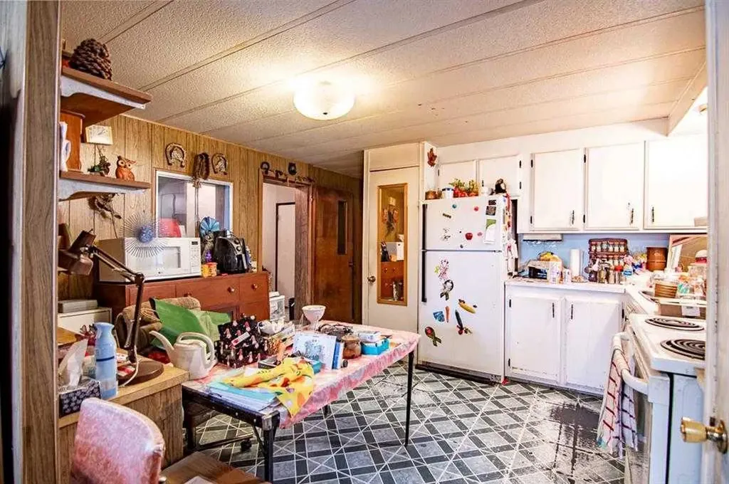 40523 Range Road 14 Rural Lacombe County AB T0C 0J0