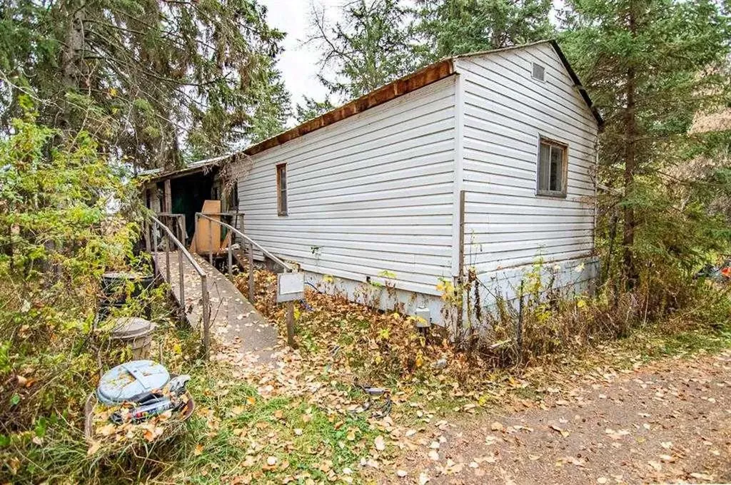 40523 Range Road 14 Rural Lacombe County AB T0C 0J0