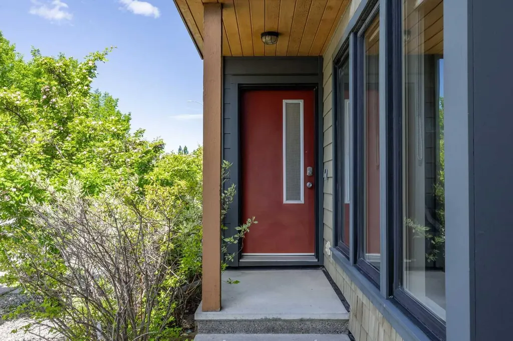 140 Walden Gate SE Calgary AB T2X 0P3