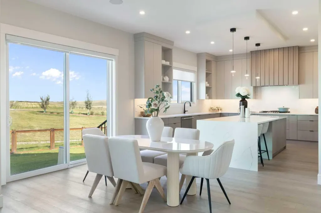 232 West Chestermere Drive Chestermere AB T1X 1B2