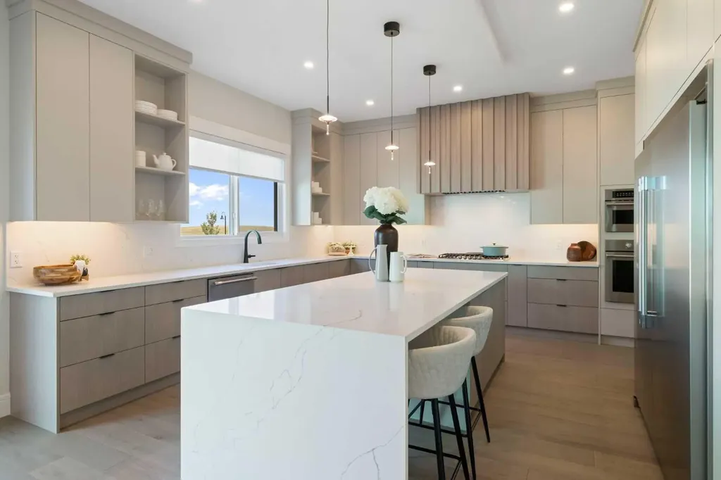 232 West Chestermere Drive Chestermere AB T1X 1B2