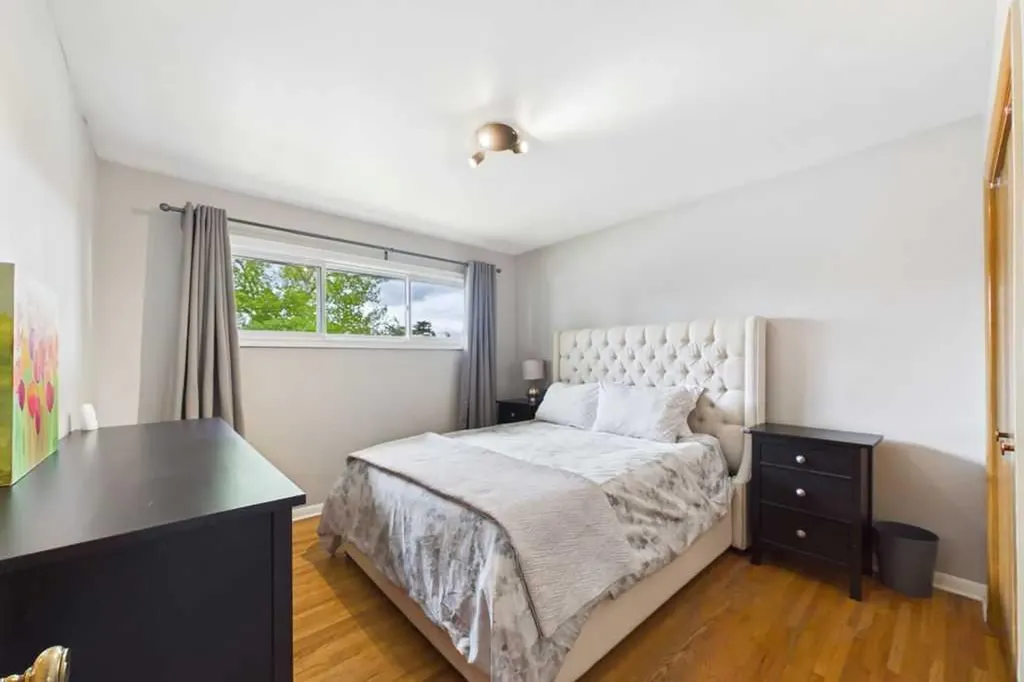 119 Ferncliff Crescent SE Calgary AB T2H0v5
