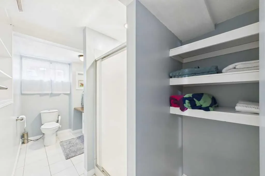 119 Ferncliff Crescent SE Calgary AB T2H0v5