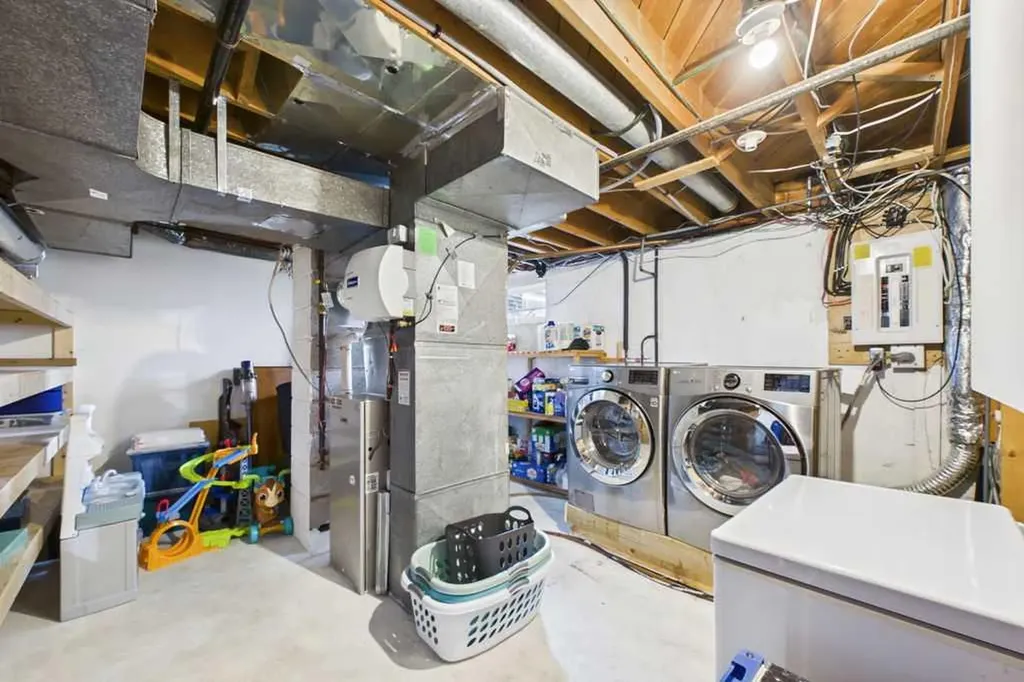 119 Ferncliff Crescent SE Calgary AB T2H0v5