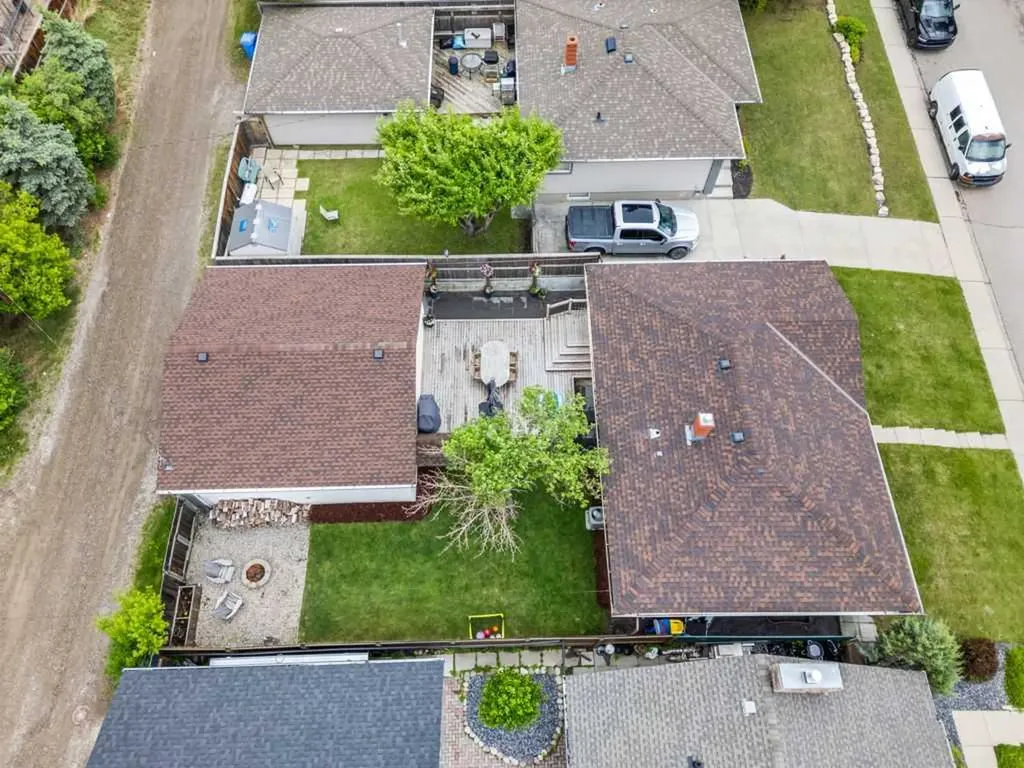 119 Ferncliff Crescent SE Calgary AB T2H0v5