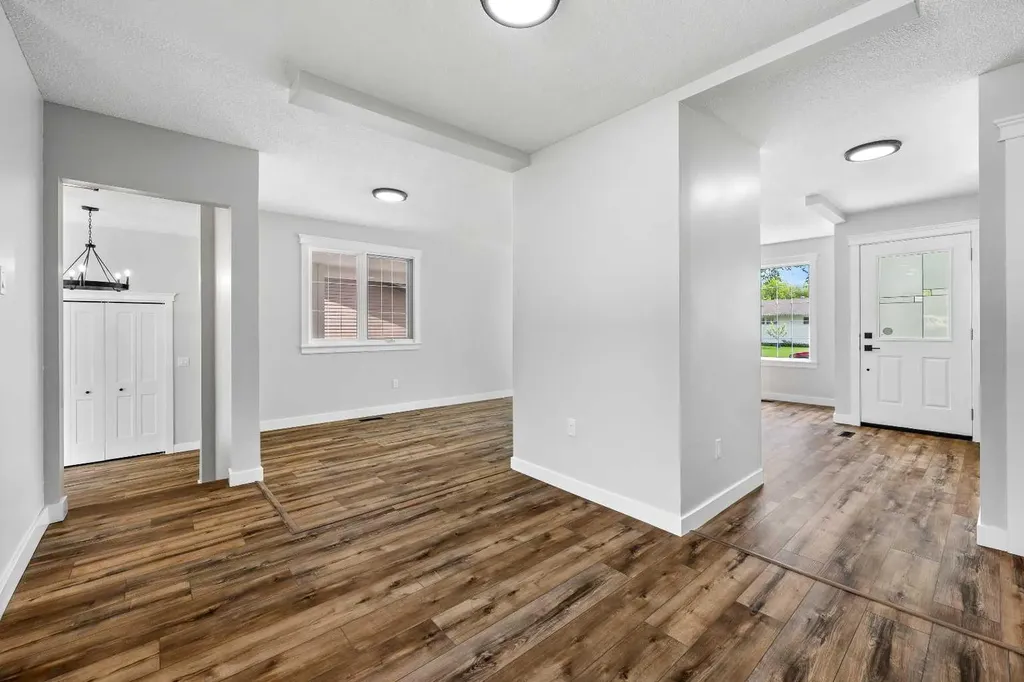 38 Alberta Crescent Lloydminster AB T9V 3G3