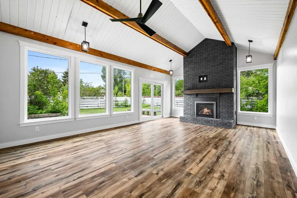 38 Alberta Crescent Lloydminster AB T9V 3G3