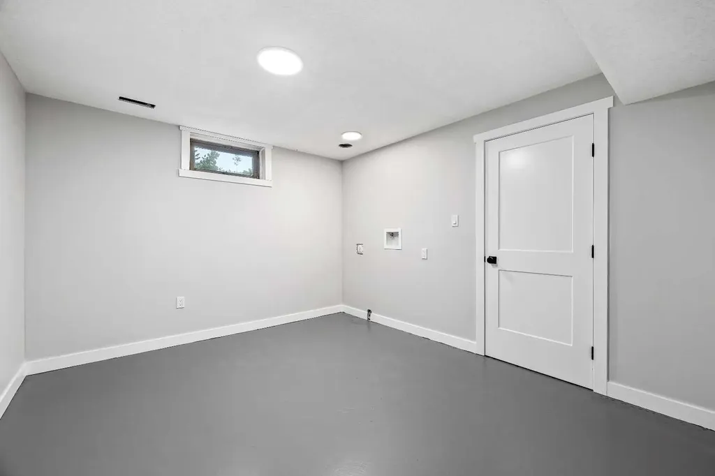 38 Alberta Crescent Lloydminster AB T9V 3G3
