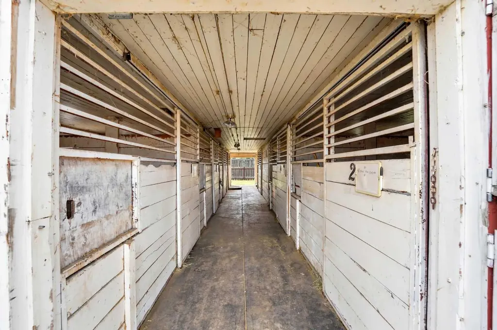 434080 Range Road 260 Rural Ponoka County AB T4J 1R2