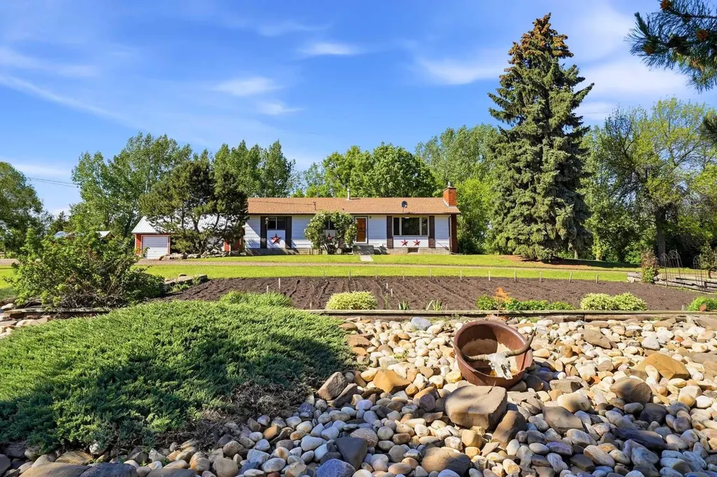 434080 Range Road 260 Rural Ponoka County AB T4J 1R2