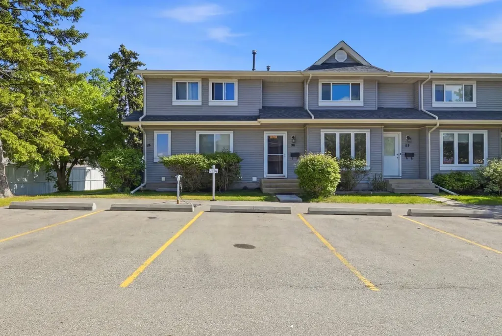 46 Falconer Terrace NE Calgary AB T3J 1W4