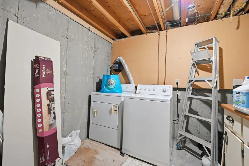 46 Falconer Terrace NE Calgary AB T3J 1W4