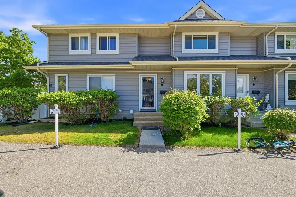 46 Falconer Terrace NE Calgary AB T3J 1W4