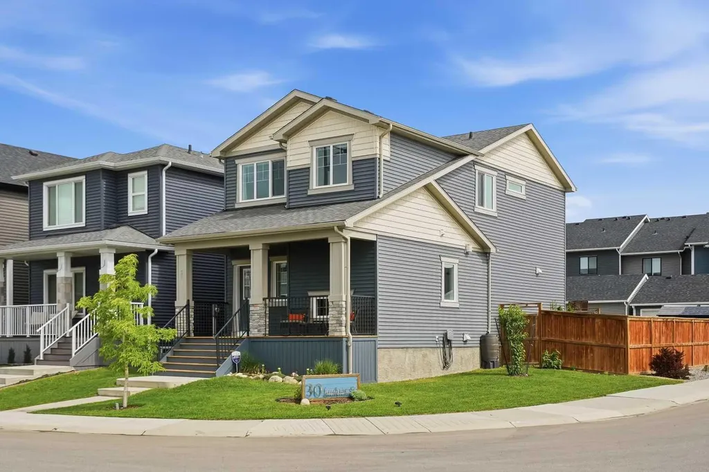 30 Juniper Street Okotoks AB T1S 5S2