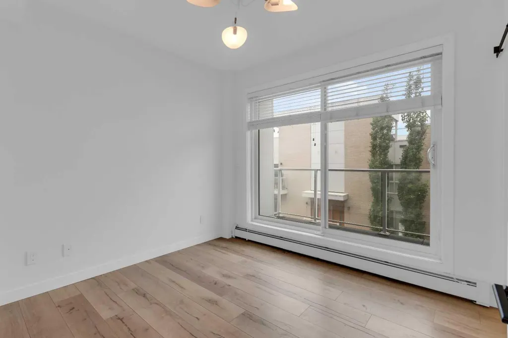 3125 39 Street NW Calgary AB T3B6H5