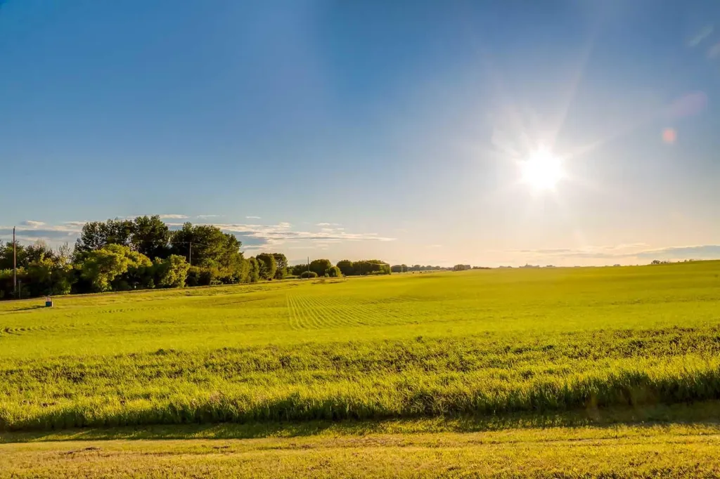 Nw; 14; 22; 27; W4m Rural Rocky View County AB T1X 2B6