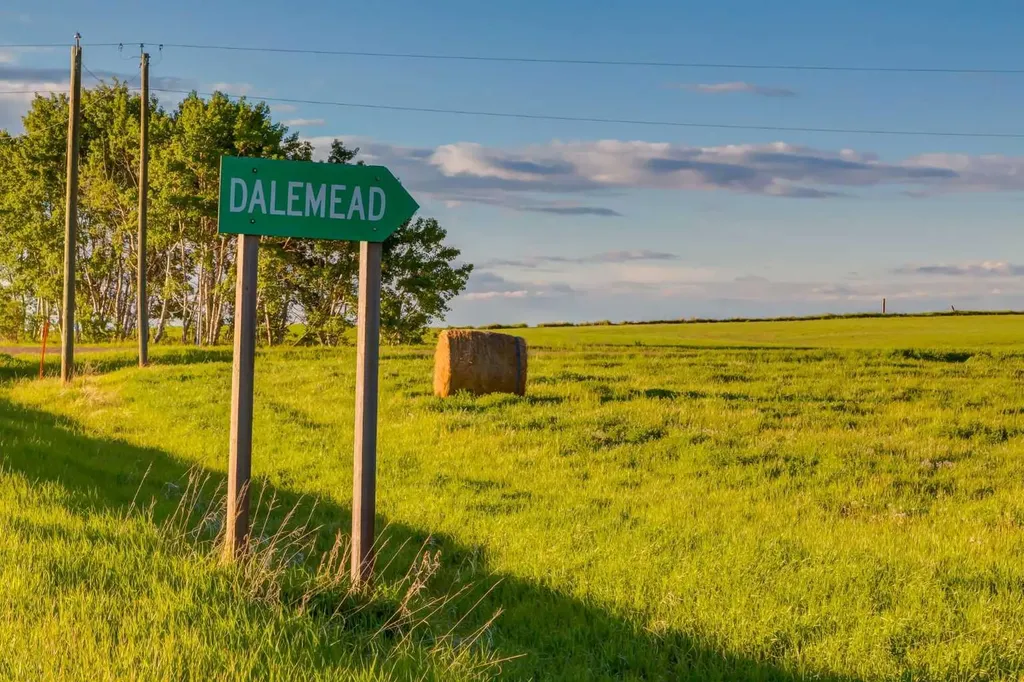 Nw; 14; 22; 27; W4m Rural Rocky View County AB T1X 2B6