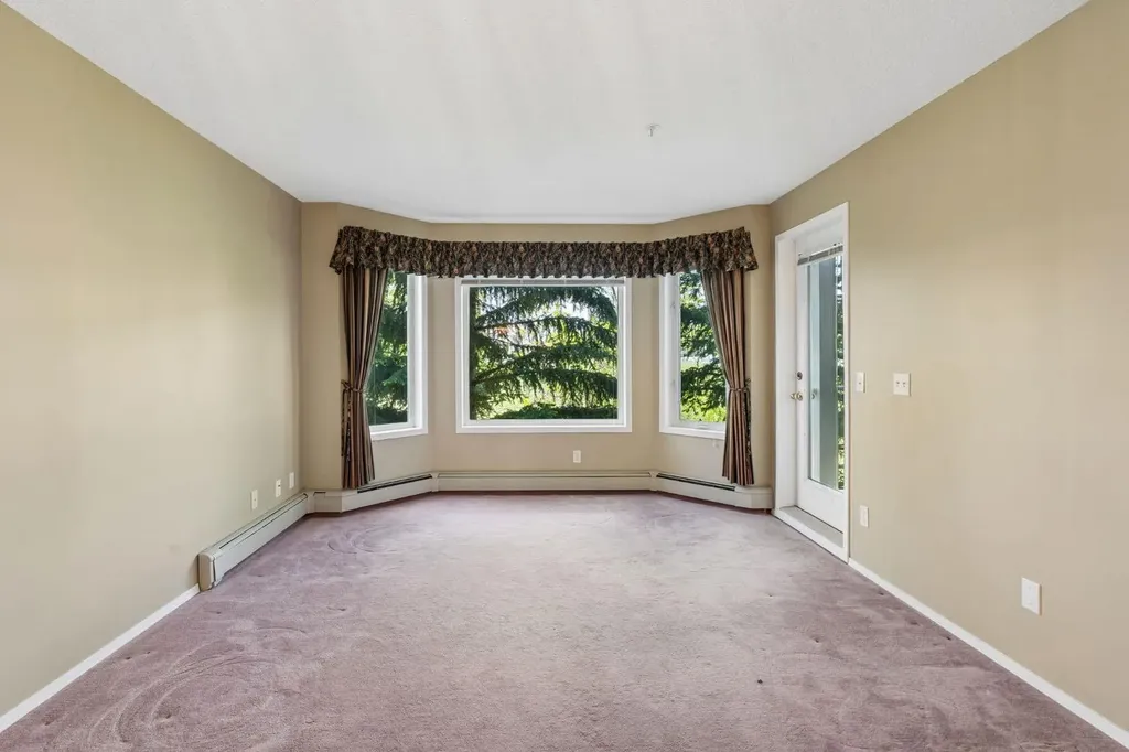 3208 Hawksbrow Point NW Calgary AB T3G 4C9