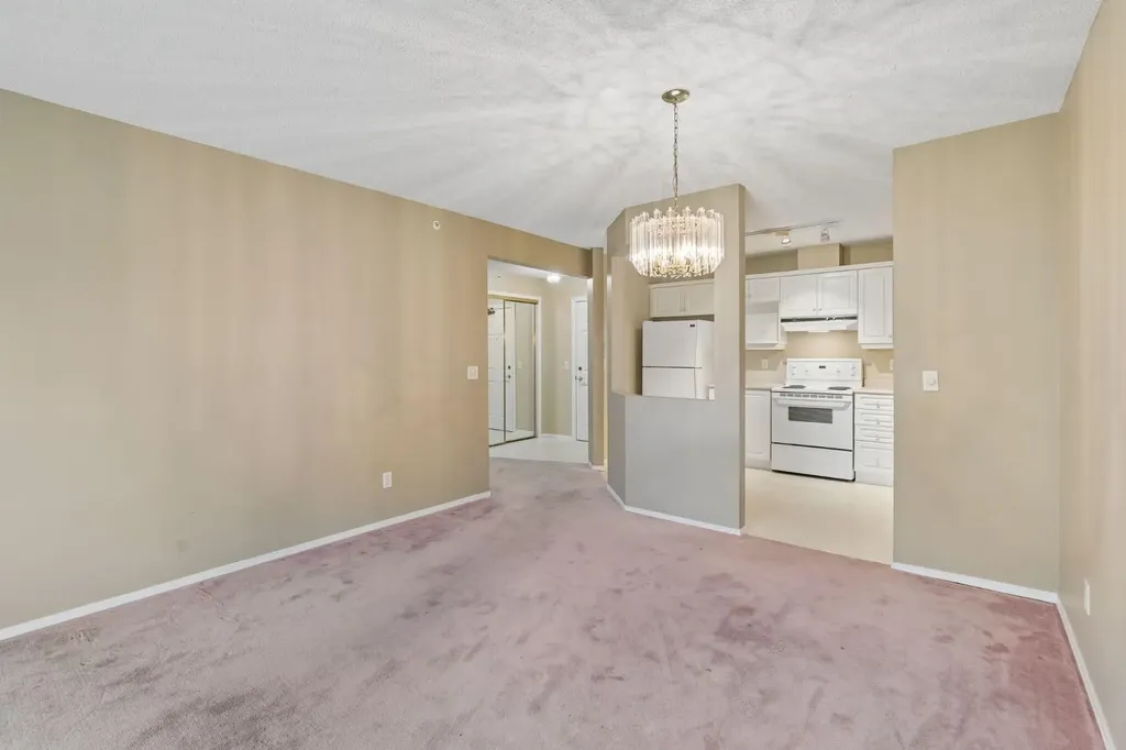 3208 Hawksbrow Point NW Calgary AB T3G 4C9