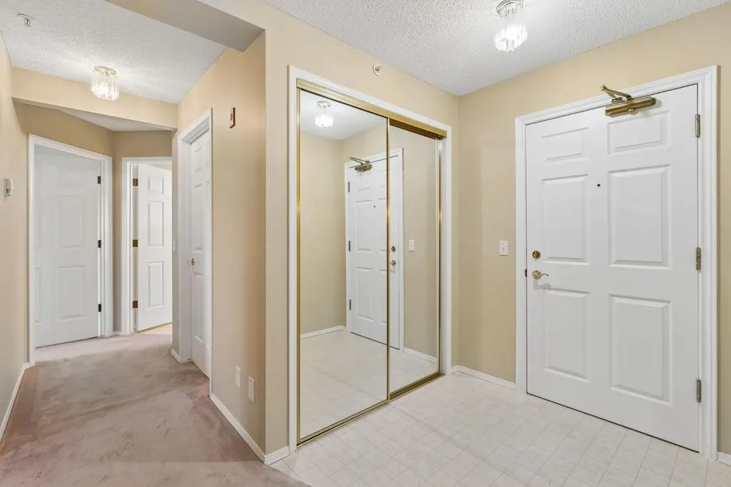 3208 Hawksbrow Point NW Calgary AB T3G 4C9