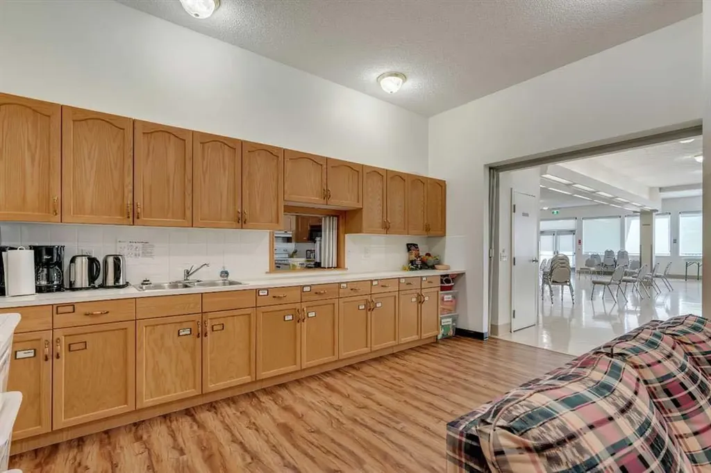 3208 Hawksbrow Point NW Calgary AB T3G 4C9