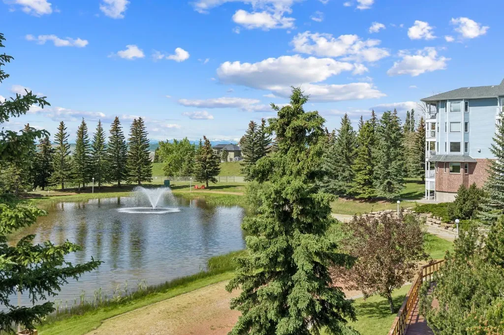 3208 Hawksbrow Point NW Calgary AB T3G 4C9
