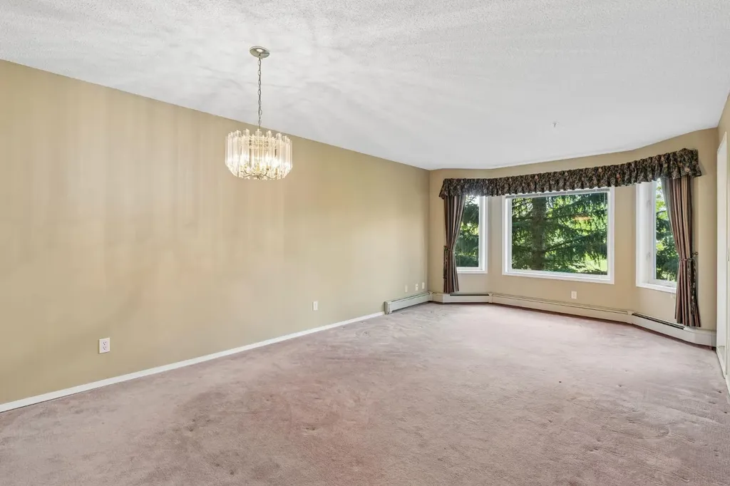 3208 Hawksbrow Point NW Calgary AB T3G 4C9