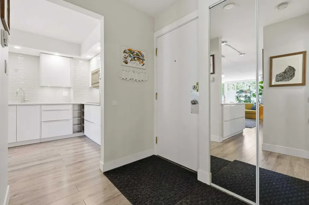 345 4 Avenue NE Calgary AB T2E 0J4