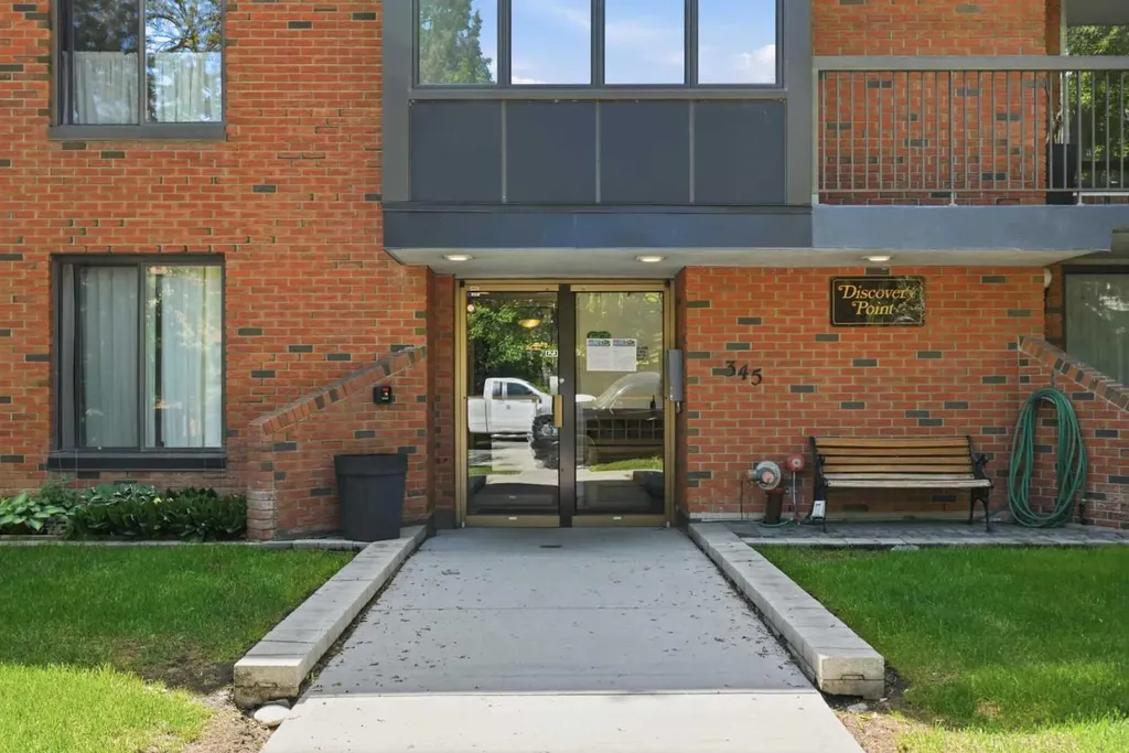 345 4 Avenue NE Calgary AB T2E 0J4