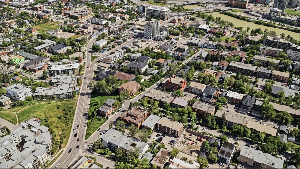 345 4 Avenue NE Calgary AB T2E 0J4